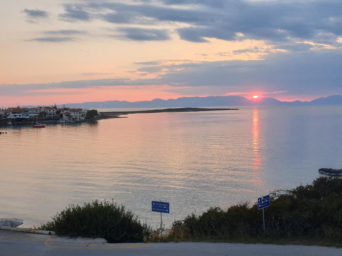 Sunset Holiday House Archangelos  Exterior photo