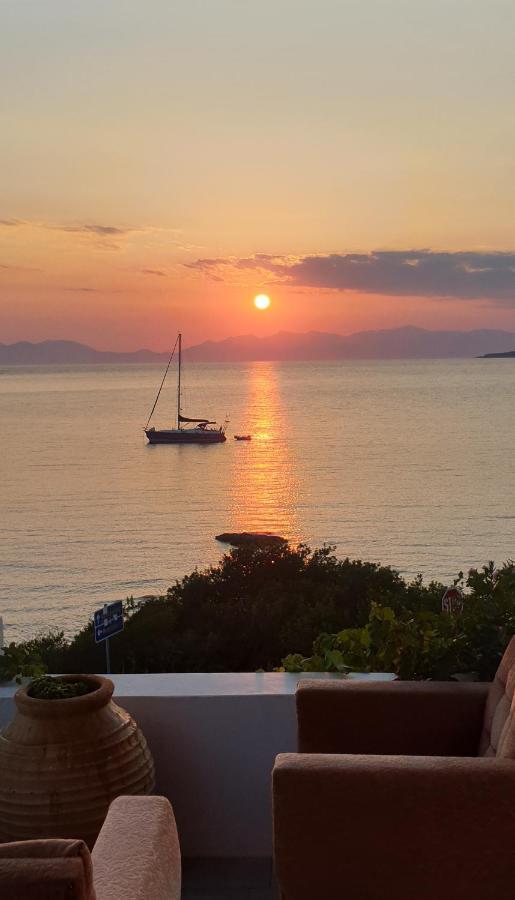 Sunset Holiday House Archangelos  Exterior photo